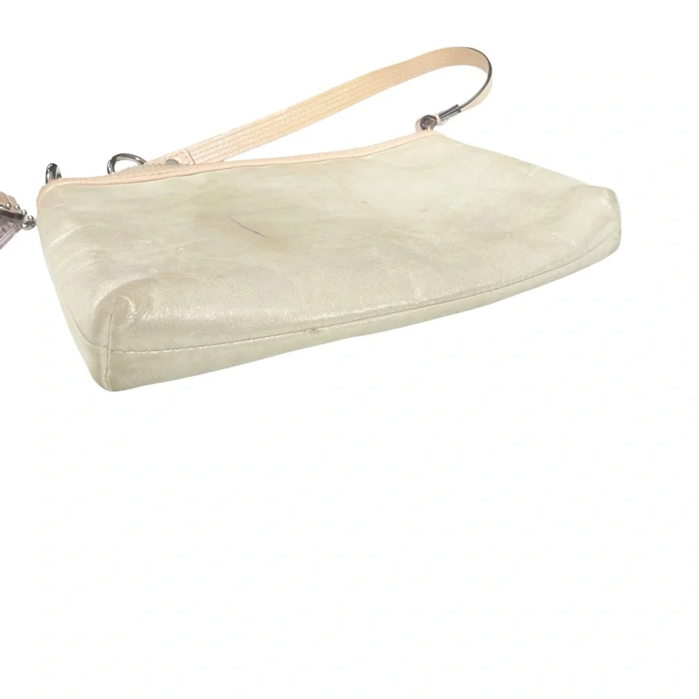 Coach Poppy Y2K‎ Wristlet